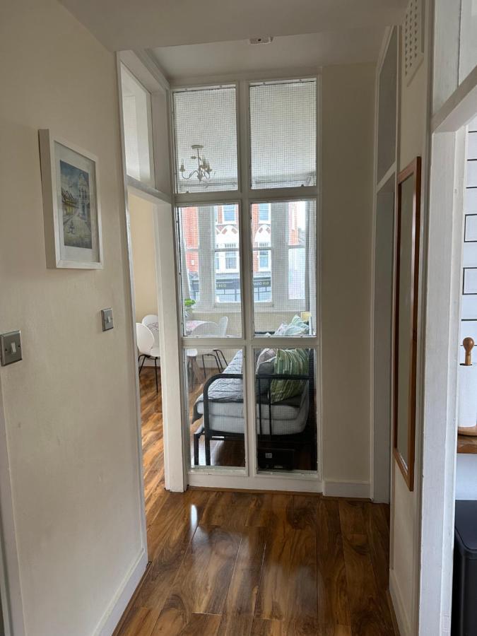 Apartment Lavender Hill Лондон Екстер'єр фото